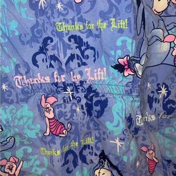 Disney Small Blue and Purple Winnie The‎ Pooh Scrub Top - Picture 5 of 5